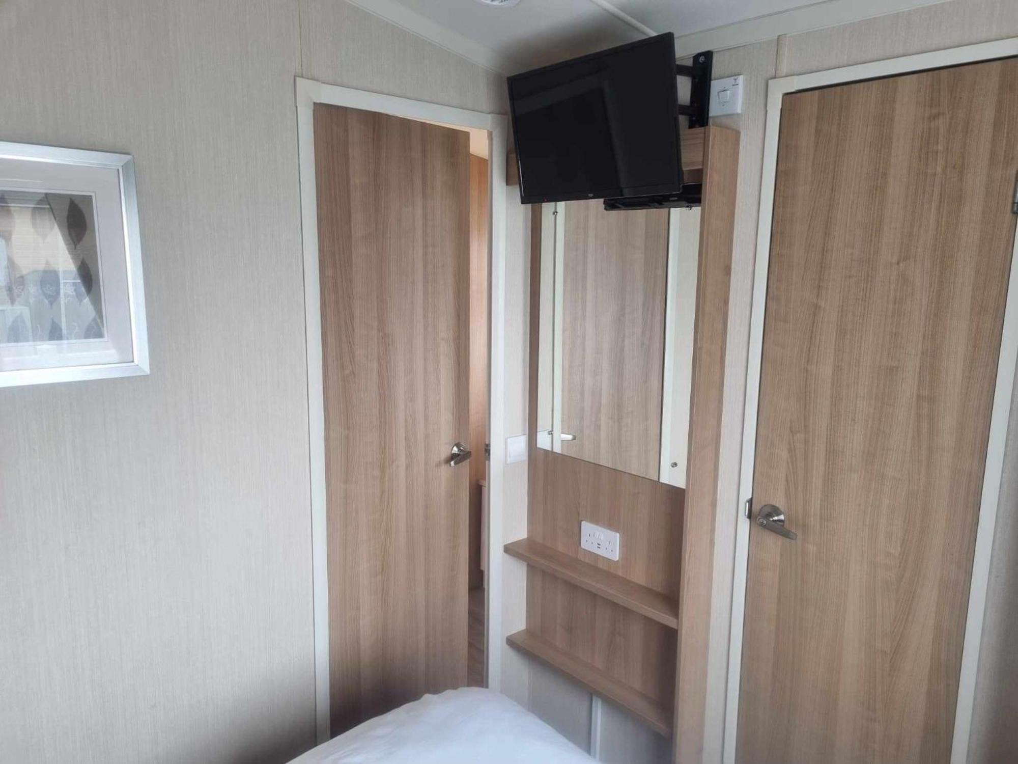 8 Berth Deluxe Caravan Palm Grove 142 Golden Palm Chapel St Leonards Exterior photo